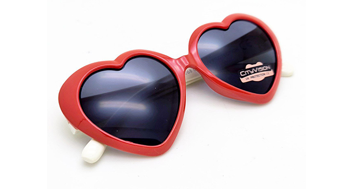 عینک آفتابی دخترانه سیتی ویژن طرح قلب کد 078068 قرمز